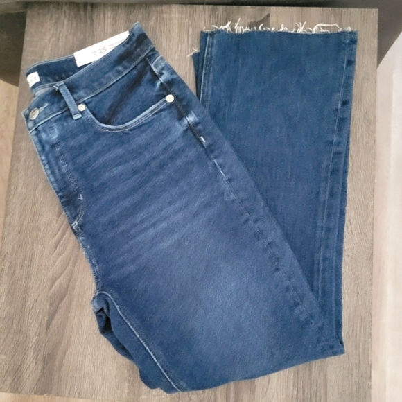 Loft Crop Cut Off Jeans - Picture 1 of 7